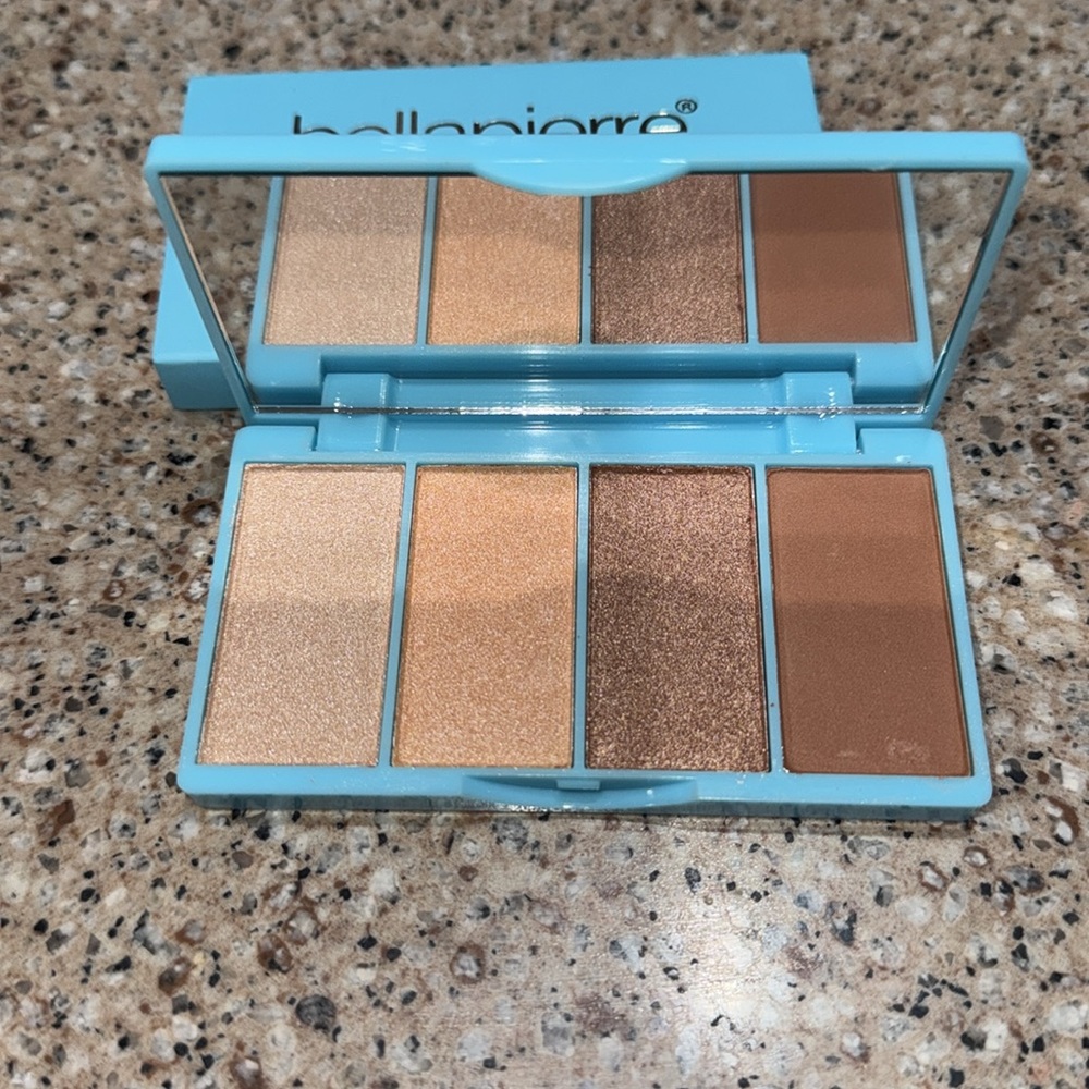 BellaPierre Cosmetics Ultra Glow Highlighting & Bronzing Palette NIB